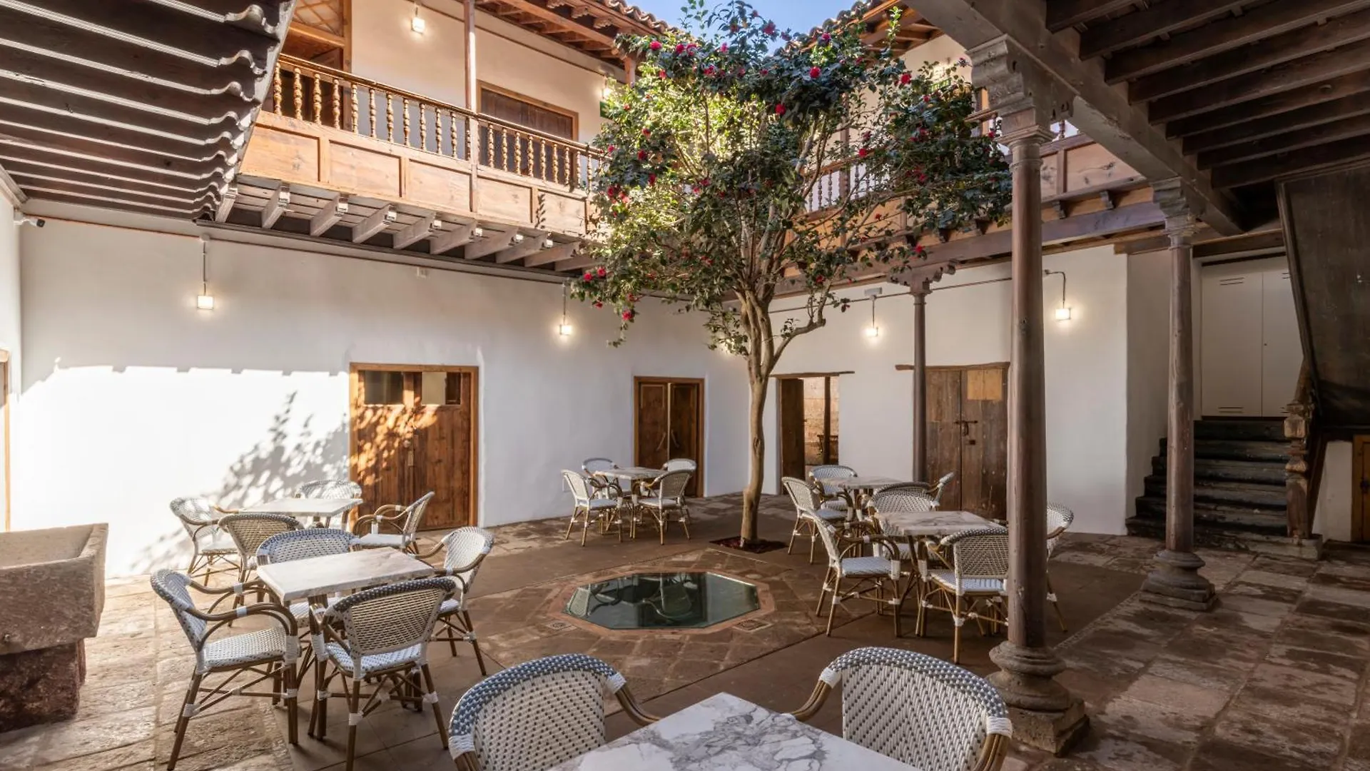 La Casa De La Camelia Hotel La Laguna  Spanje
