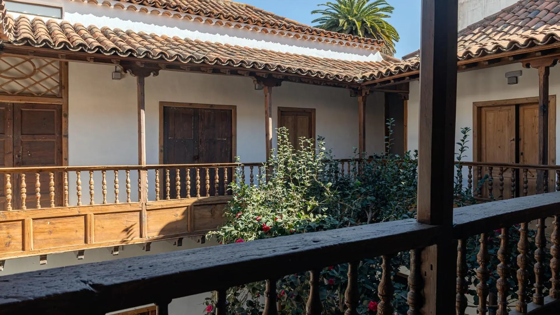 La Casa De La Camelia Hotel La Laguna