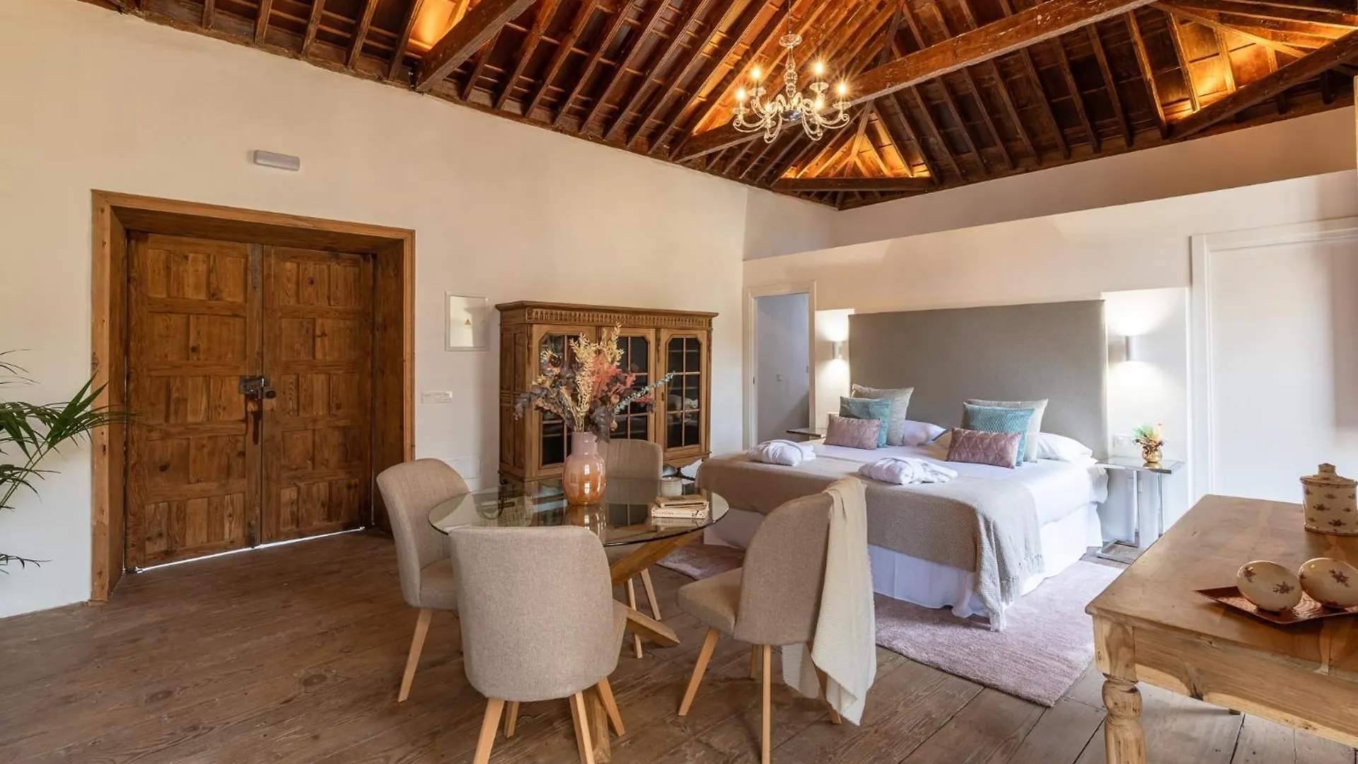 فندق La Casa De La Camelia لا لاغونا