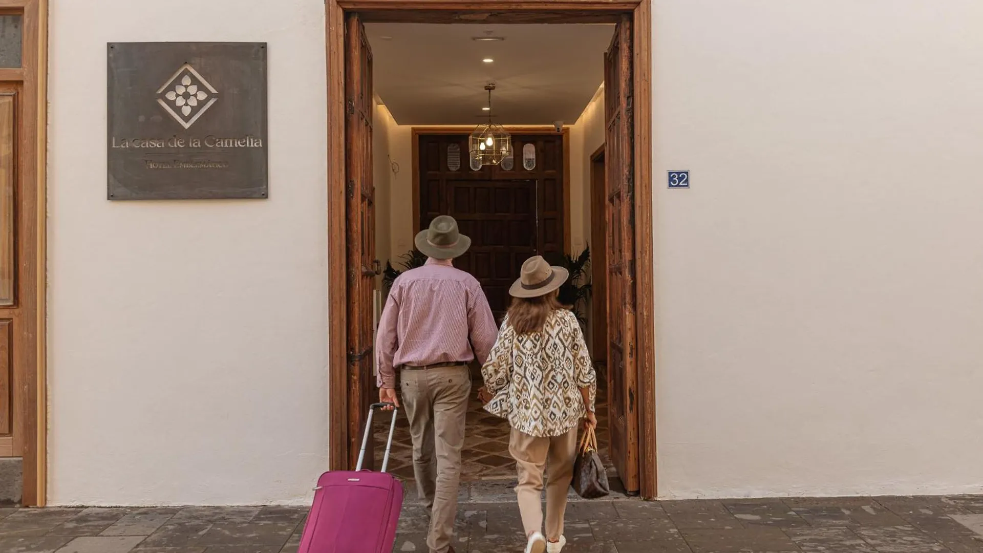 فندق La Casa De La Camelia لا لاغونا
