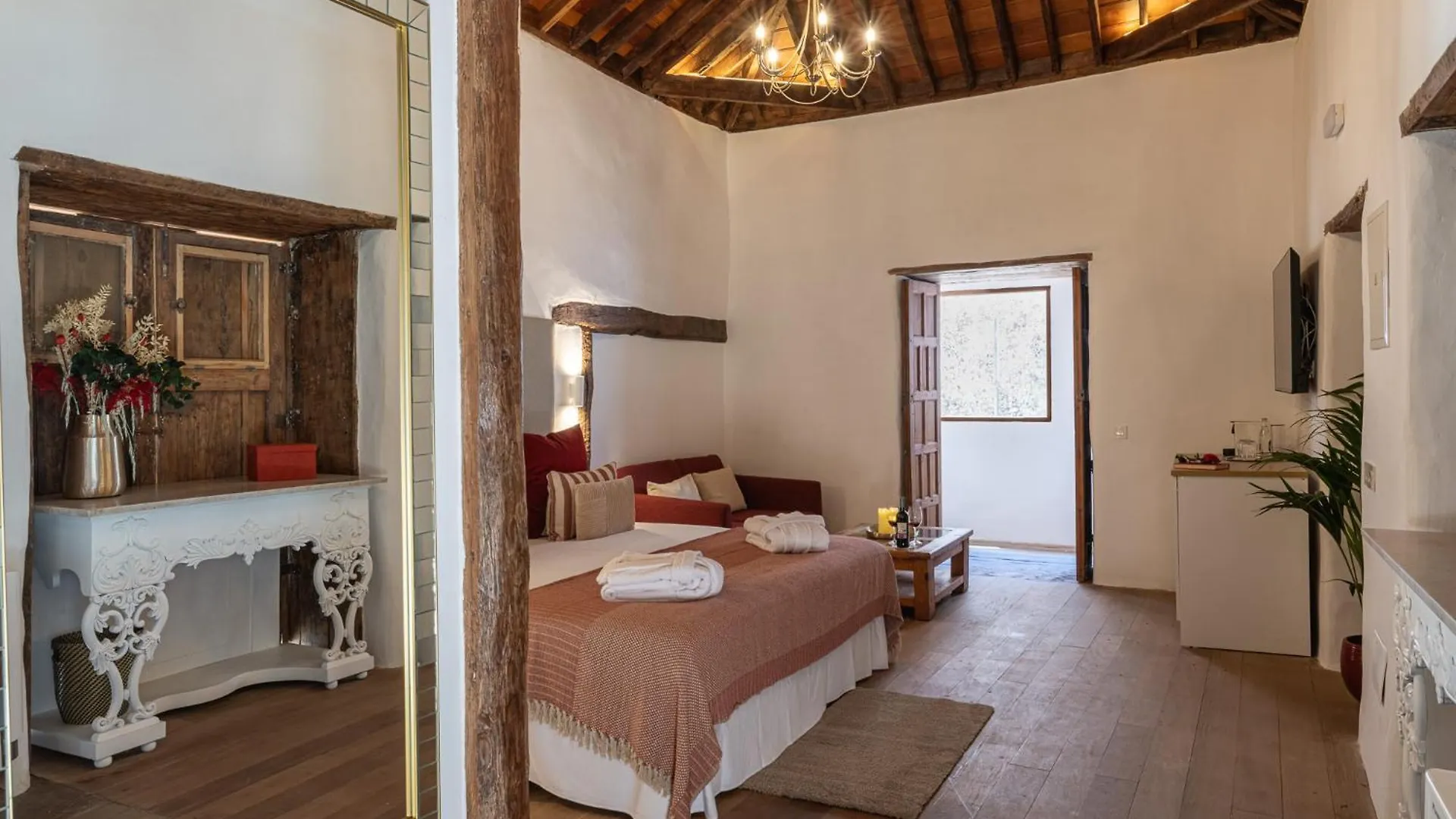 فندق La Casa De La Camelia لا لاغونا 0*,